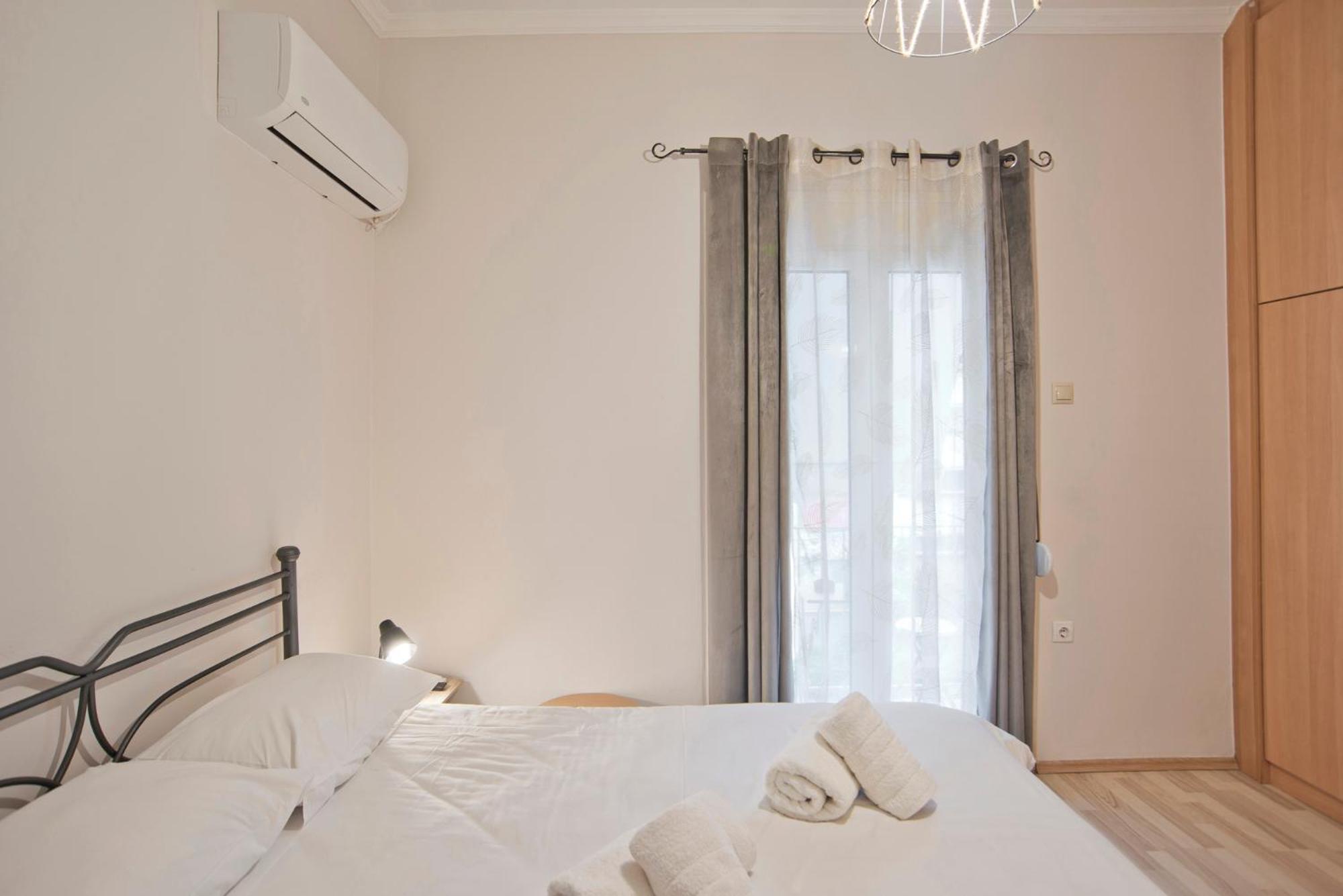Cozy Studio At Kallithea Athens Exterior photo